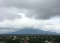 um dia com muitas nuvens