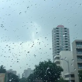 alerta amarelo de tempestade